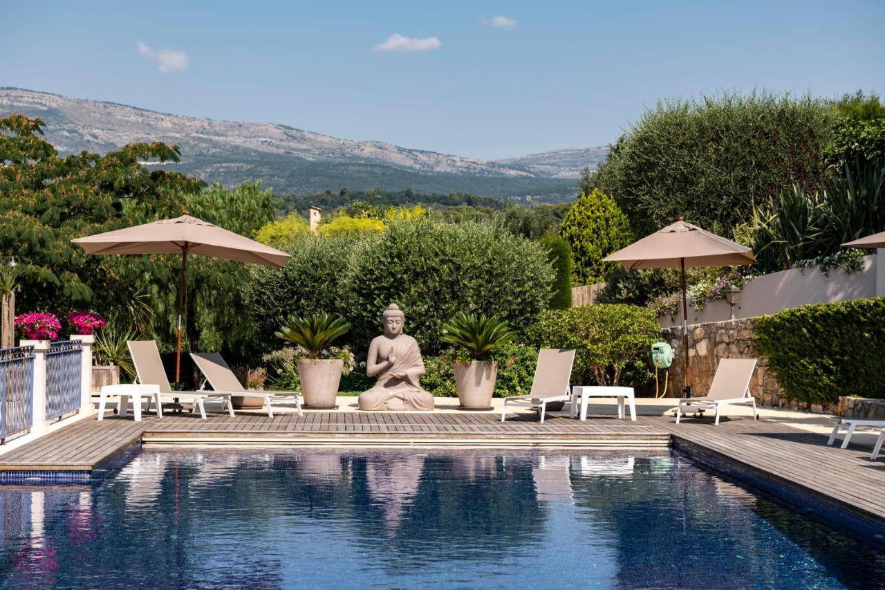 Bed and Breakfast Terre De Reve à Le Rouret Extérieur photo